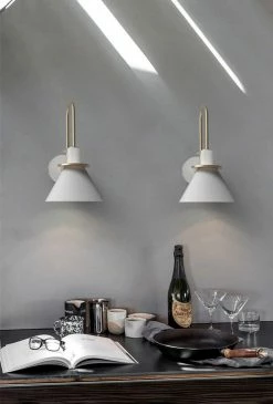 Vakkerlight Wall Sconces Nordic Metal Wall Sconce