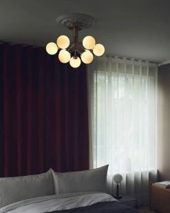 Vakkerlight Apiales Chandeliers