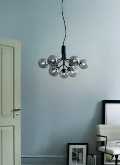 Vakkerlight Apiales Chandeliers