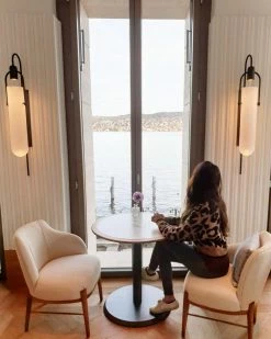 Vakkerlight Wall Sconces Art Glass Wall Lamp