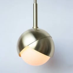 Vakkerlight Benedict Sconce