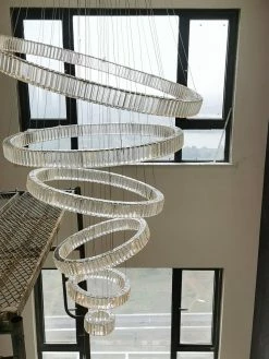 Vakkerlight Bertolda Chandeliers