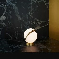 Vakker Crescent Table Lamp Table Lamps