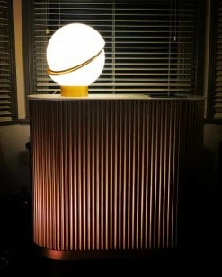 Vakker Crescent Table Lamp Table Lamps