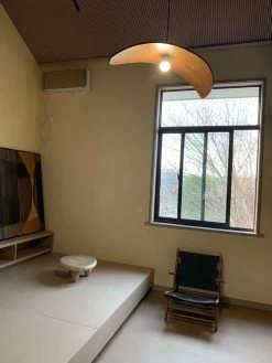 Vakkerlight Curve Wooden Pendant Lamp