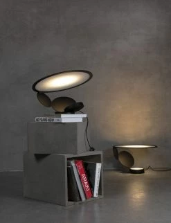 Vakkerlight Cut Table Lamp