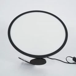 Vakkerlight Cut Table Lamp