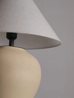 Vakkerlight Table Lamps Decker Table Lamp