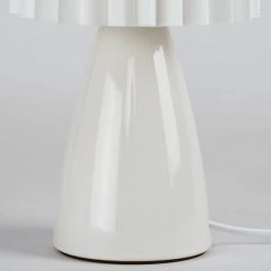 Vakkerlight Table Lamps Delilah Table Lamp