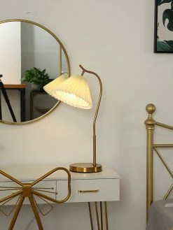 Vakkerlight Table Lamps Gold Gooseneck Table Lamp
