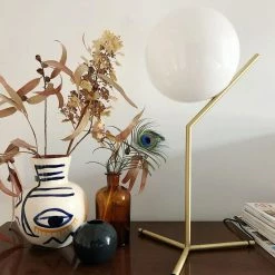 Vakkerlight IC Lights Table Lamp Series