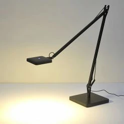 Vakkerlight Table Lamps Kelvin Edge Table Lamp