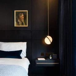 Vakkerlight Crescent Pendant Lamp