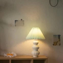 Vakkerlight Leo Table Lamp