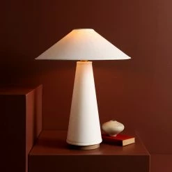 Vakkerlight Linden Table Lamp