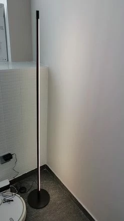 Vakkerlight Linear LED Floor Lamp