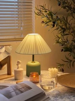 Vakkerlight Lunitidal Table Lamp Table Lamps