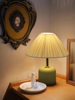 Vakkerlight Lunitidal Table Lamp Table Lamps