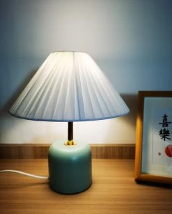Vakkerlight Lunitidal Table Lamp Table Lamps