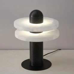 Vakkerlight Median Table Lamp