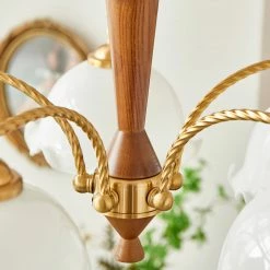 Vakkerlight Milky Flower Chandelier