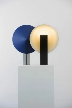 Vakkerlight Orbe Table Lamp