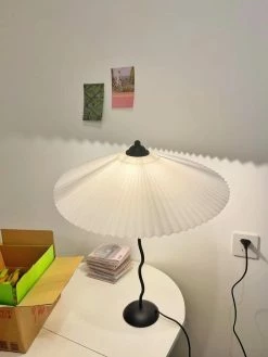 Vakkerlight Table Lamps Pleated Hat Table Lamp