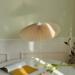 Vakkerlight Table Lamps Pleated Hat Table Lamp