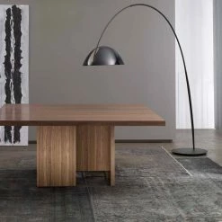 Vakker Pluma Floor Lamp