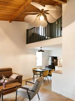 New 🤩 Vakkerlight Precieuse Petals Pendant Lamp 🎉 107 Vakkerlight Precieuse Petals Pendant Lamp