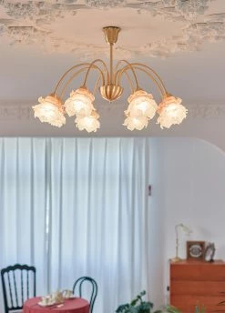 Vakkerlight Roses Chandelier Chandeliers