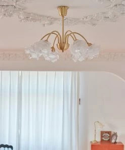 Vakkerlight Roses Chandelier Chandeliers