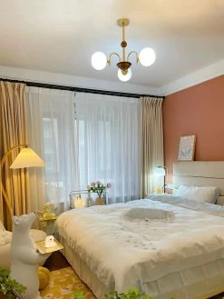 Vakkerlight Sculptural Glass Ribbed Chandelier