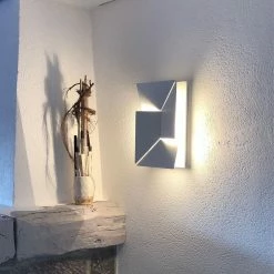 Vakkerlight Bedroom Shadows Grand Sconce