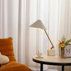 Vakkerlight Small Hat Table Lamp