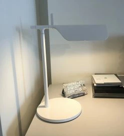 Vakkerlight Table Lamps Tab Table Lamp