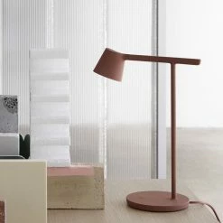 Vakkerlight Table Lamps Tip Table Lamp