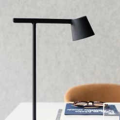 Vakkerlight Table Lamps Tip Table Lamp