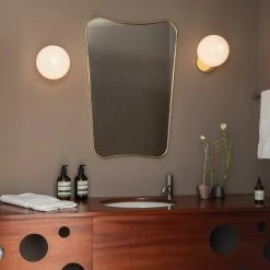 Vakkerlight Tip Of The Tongue Wall Lamp