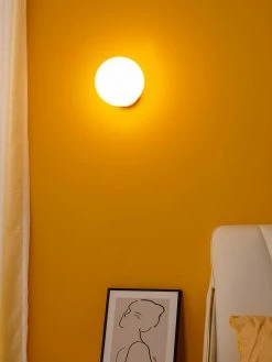 Vakkerlight Tip Of The Tongue Wall Lamp