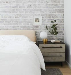 Vakkerlight Tip Of The Tongue Table Lamp