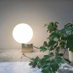 Vakkerlight Tip Of The Tongue Table Lamp