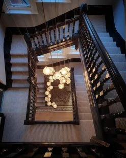 Vakkerlight Welles Chandelier Chandeliers