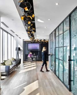 Vakkerlight Welles Chandeliers