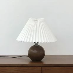 Vakkerlight Table Lamps Wooden Pleated Table Lamp