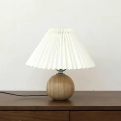 Vakkerlight Table Lamps Wooden Pleated Table Lamp