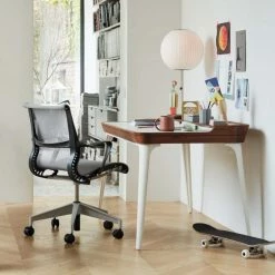 Vakkerlight Nelson Table Lamp